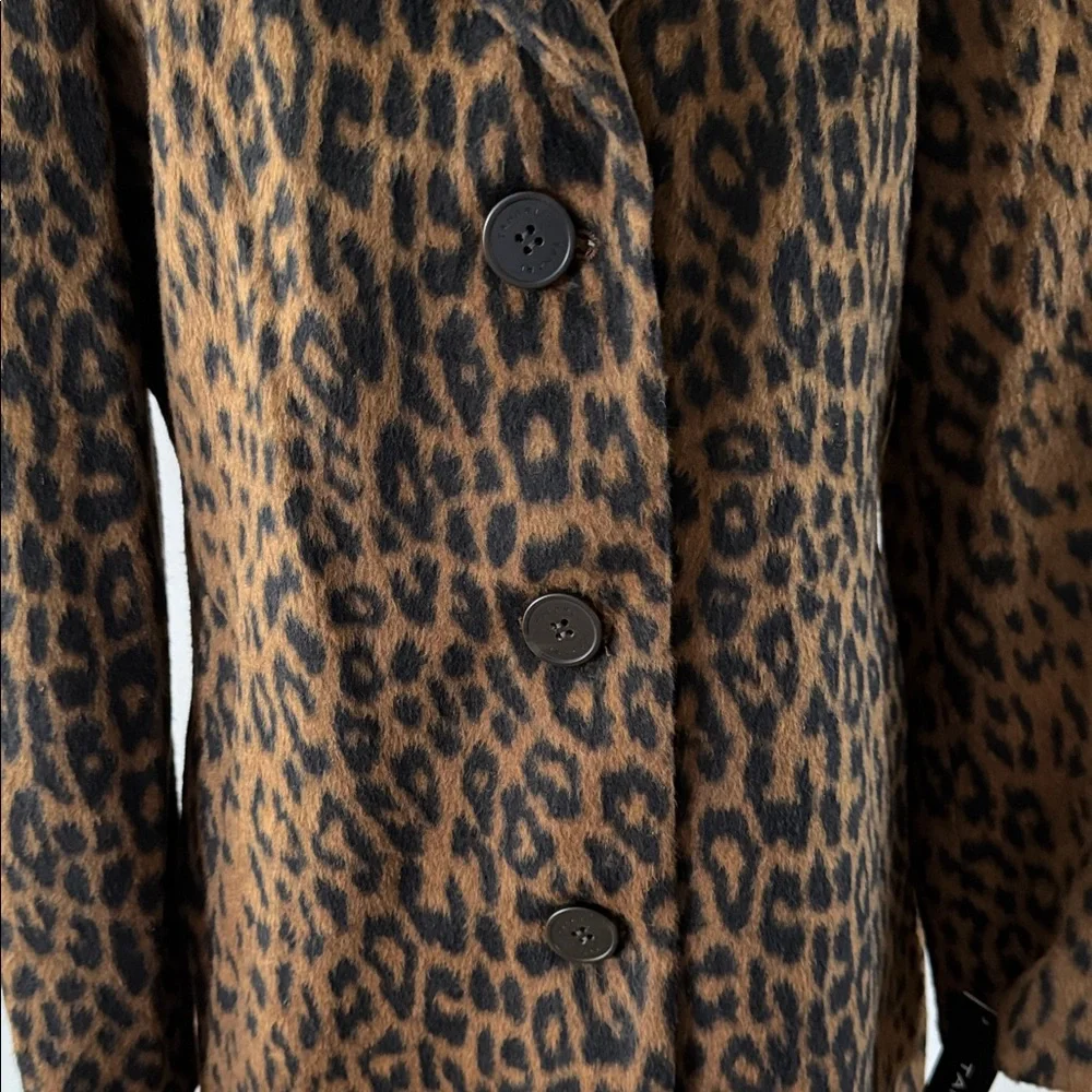 Tahari -Long Sleeve Notch Collar Button Down Dk Brown Leopard Print Long Coat - Picture 5 of 10